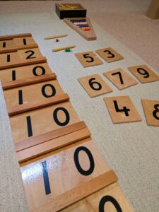 モンテッソーリ教具 セガン板