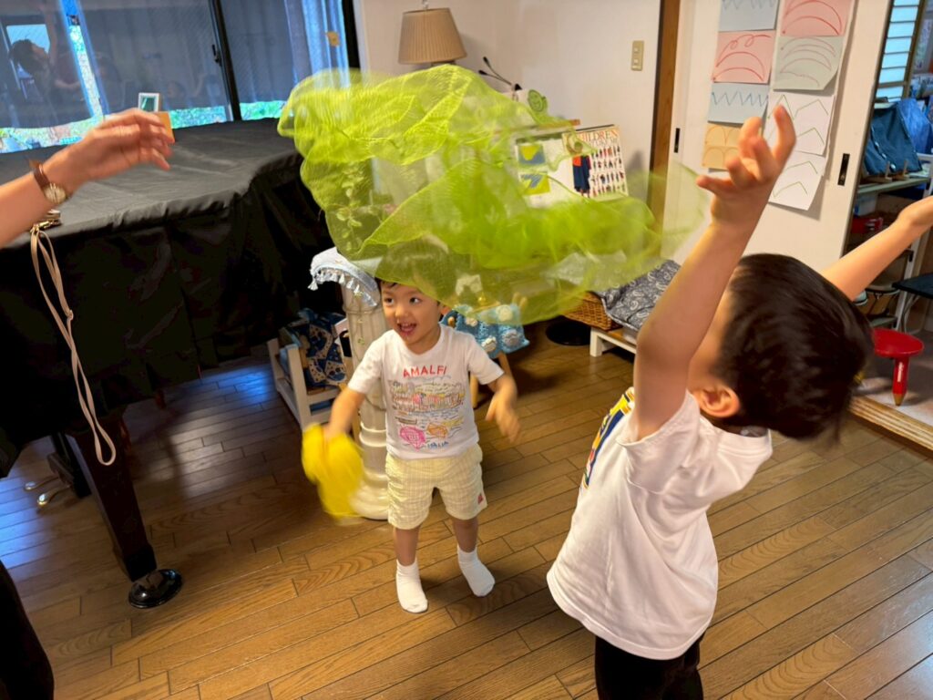身体を使って遊ぶ