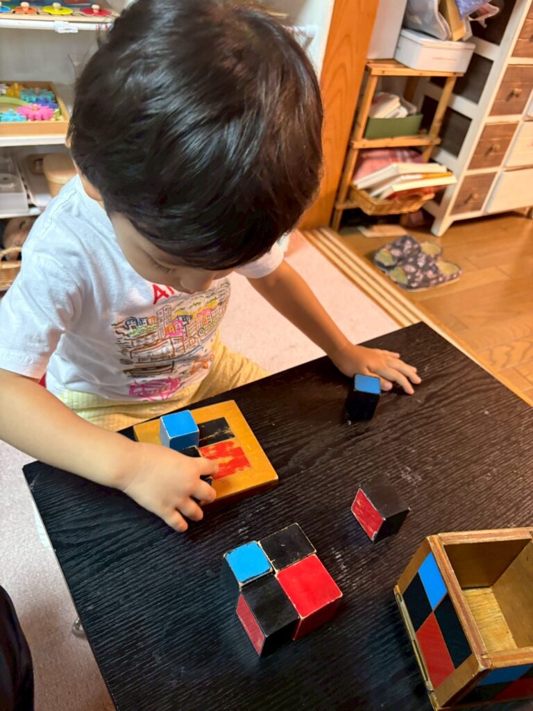 モンテッソーリ 教具
